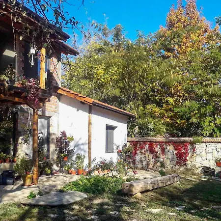 Hétvégi ház Adventure Camp