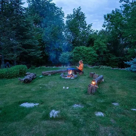 Hétvégi ház Adventure Camp