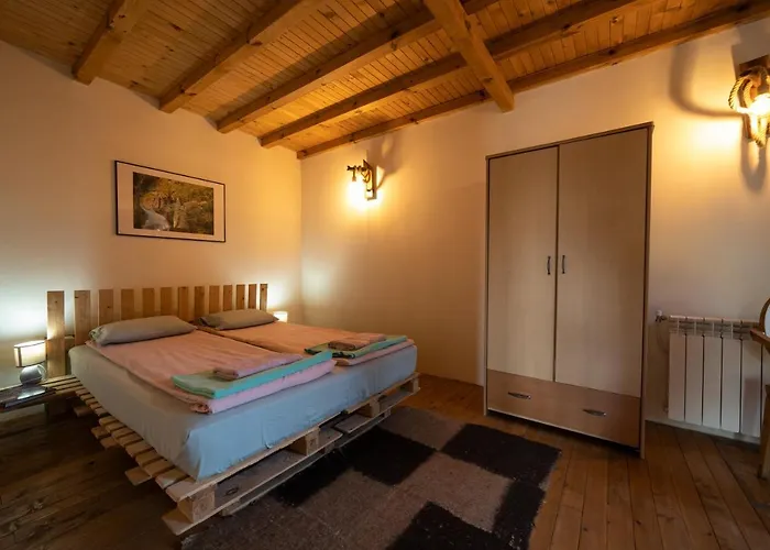 Adventure Camp * Emen